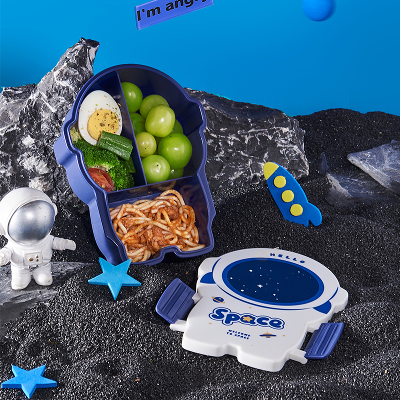 Hot Selling Astronaut Design Baby Lunch Box with Sauce Box Plastic Kids Bento Box Wholesale